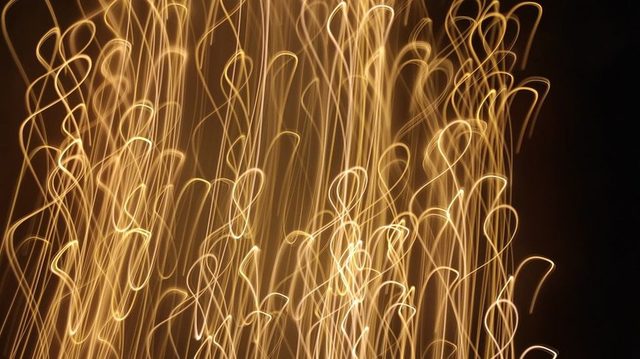 Scie di luce dorata, il respiro e la coerenza del cuore